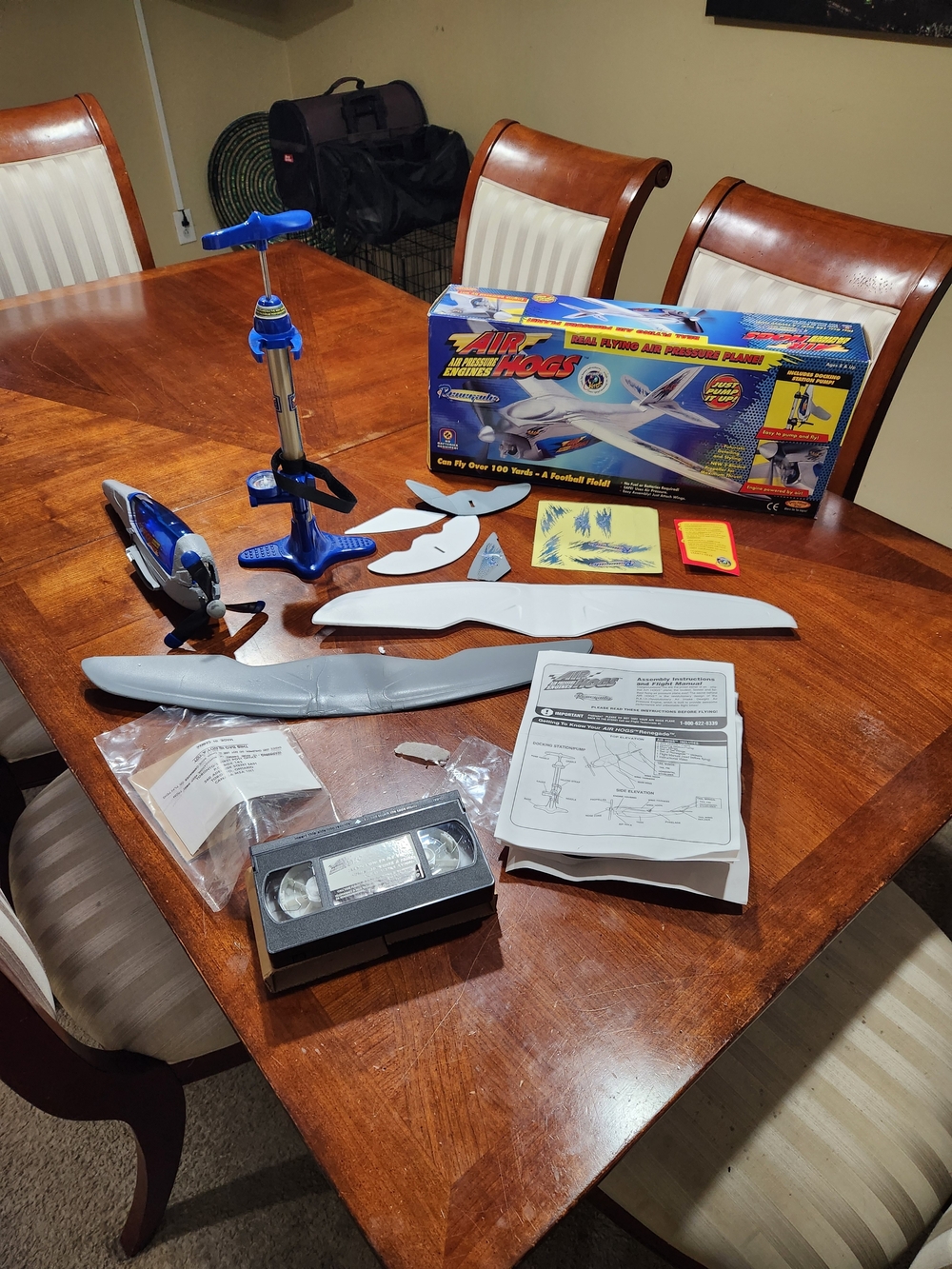 1998 Air Hogs Foam Glider Set with Launcher - Blue and White